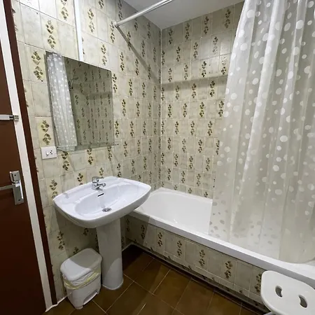 בית הארחה Borras ז'ירונה